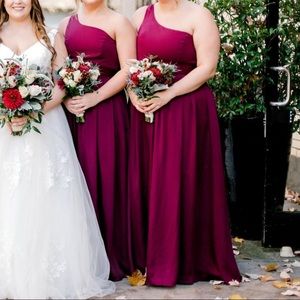 Burgundy/Maroon Vera Wang Formal Gown
